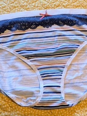 Cacique White Striped Cotton Hipster Panty Navy Lace + Pink Bow Size 22/24